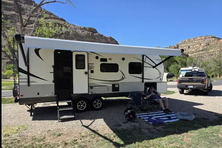 Couples Camper • Rockwood Mini Lite • Solar • Easy Tow • Delivery