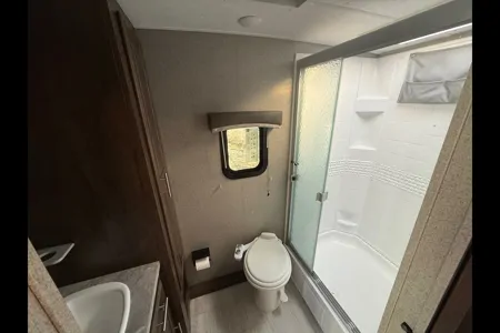 Couples Camper • Rockwood Mini Lite • Solar • Easy Tow • Delivery