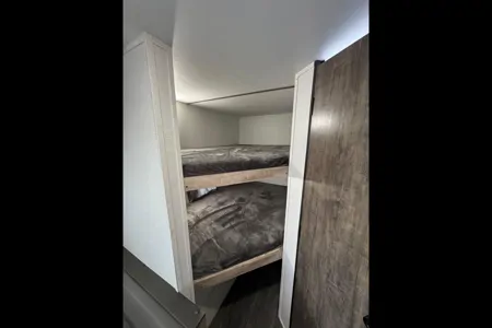 GRAND MERMORIES 26 DB *** DOUBLE BUNK BED ***