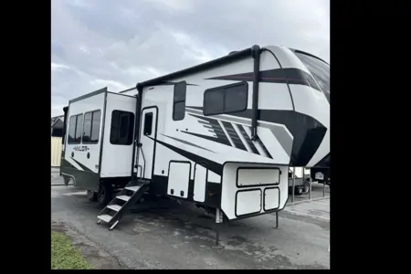 Just Like Home Alliance RV Valor Fifth Wheel