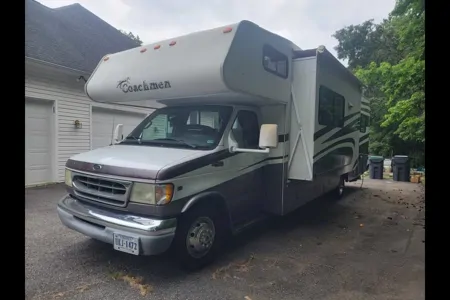 GBA Leisure Coachmen Santara 316KS Class C