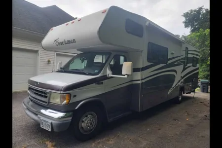 GBA Leisure Coachmen Santara 316KS Class C