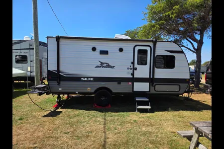 Kelby's Jayco 184bs slx Travel Trailer