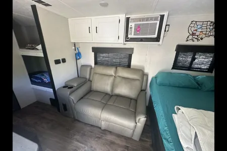 Jenni's Keystone Hideout Travel Trailer