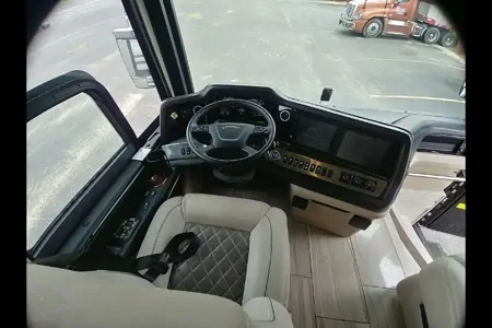 Allen's American Coach American Dream Class A