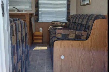 Pilgrim International 283RB Travel Trailer
