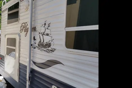 Pilgrim International 283RB Travel Trailer