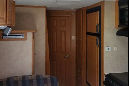 Pilgrim International 283RB Travel Trailer