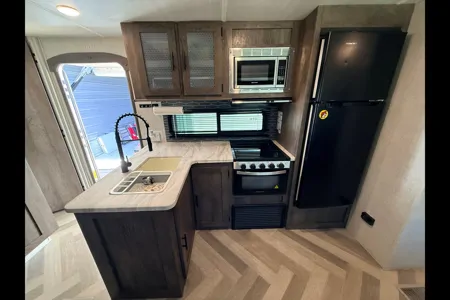 Alessi RV Adventures