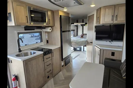 2024 Ember Overland Off Grid Trailer