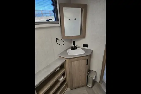2024 Ember Overland Off Grid Trailer