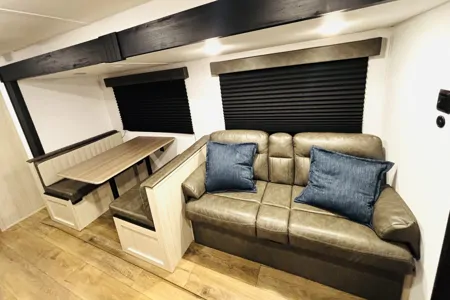 Brand New Palomino 345BHL Travel Trailer