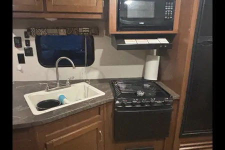 Ryan's Jayco Jayflight Baja Travel Trailer