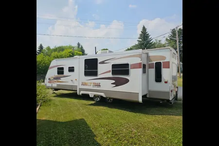 Dustin's Crossroads Sunset Trail Travel Trailer