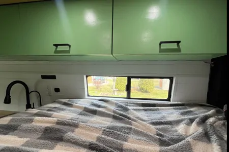 Benny the Benz Camper-van