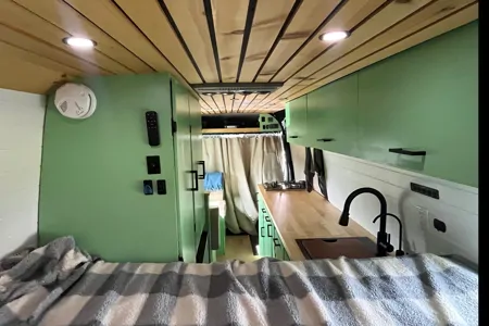 Benny the Benz Camper-van