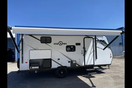 2022 Forest River Ozark Lite Series