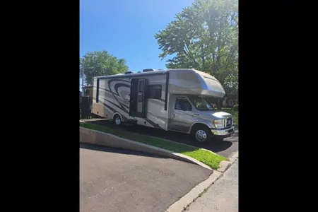 Menouar's Fleetwood Jamboree Class C