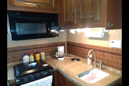 Yuraina's Jayco Grey hawk 31 DS Class C