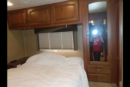 Yuraina's Jayco Grey hawk 31 DS Class C