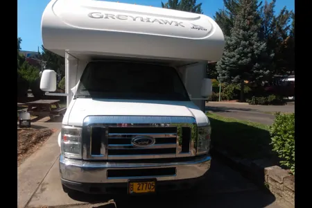 Yuraina's Jayco Grey hawk 31 DS Class C