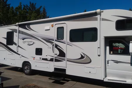 Yuraina's Jayco Grey hawk 31 DS Class C