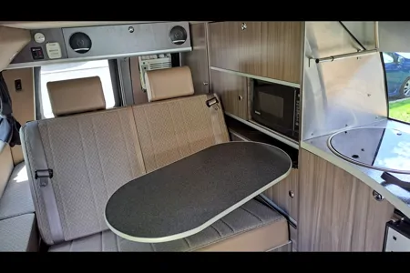 GMC SAVANA LSX SAFARI CONDO