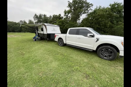 Dan's EMBER  201 fbq solarmax Travel Trailer