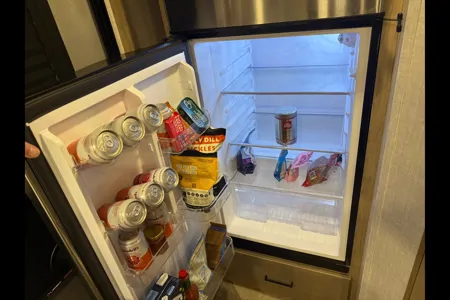 Dan's EMBER  201 fbq solarmax Travel Trailer