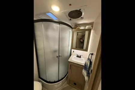 Dan's EMBER  201 fbq solarmax Travel Trailer