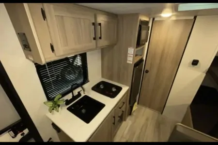 2025 Keystone Coleman 17B: Compact, Cozy Bunkhouse