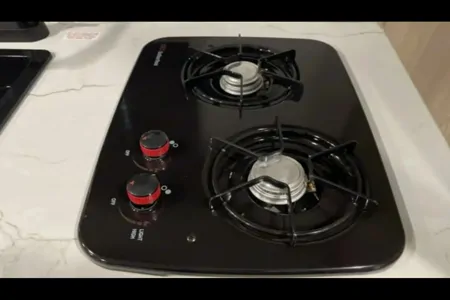 2025 Keystone Coleman 17B: Compact, Cozy Bunkhouse