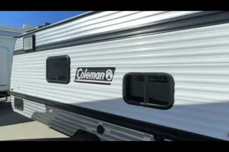2025 Keystone Coleman 17B: Compact, Cozy Bunkhouse