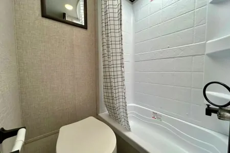 Sidney's Jayco Jayflight 195Rb Travel Trailer