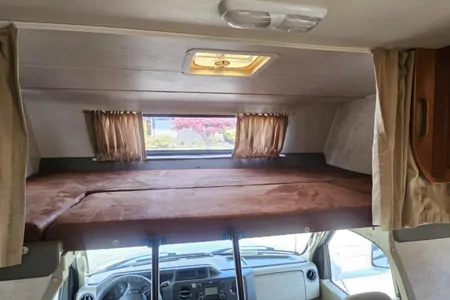 Daniel and Nury's Coachmen Ford Class C
