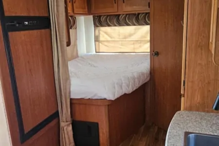 Daniel and Nury's Coachmen Ford Class C