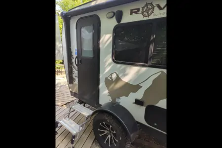 Boondock / Campsite, SUV Towable Travel Lite RV 14FD Travel Trailer