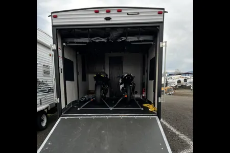 Iris' 37’ Wolf Pack Toy Hauler