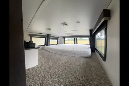 Brandon's Keystone Avalanche 390DS Fifth Wheel