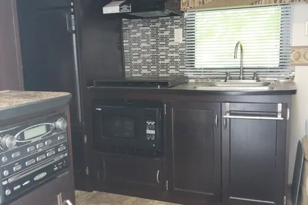 Crossroads Slingshot 21 Travel Trailer