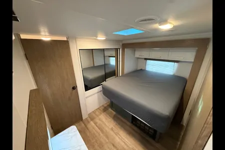 2 Bedroom 1.5 Bath Eddie Bauer Luxury