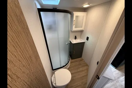 2 Bedroom 1.5 Bath Eddie Bauer Luxury