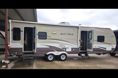 darcy's Shasta REVERE 27RL Travel Trailer