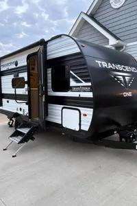Matthew's Grand Design Trandscend One 151bh Travel Trailer
