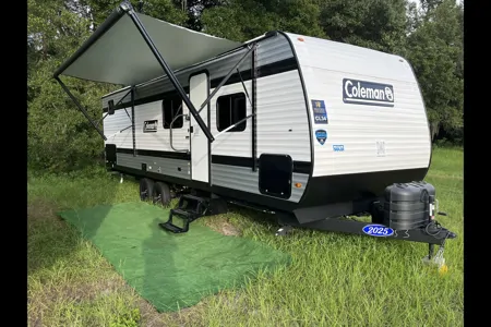 Jenny's 2025 Coachmen 17B Travel Trailer
