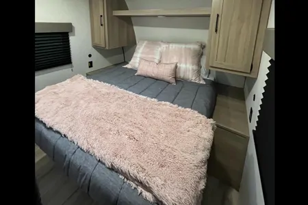 Jenny's 2025 Coachmen 17B Travel Trailer