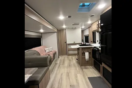 Jenny's 2025 Coachmen 17B Travel Trailer