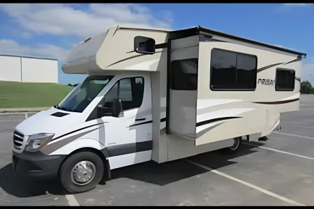 2017 Coachman Prism 2200LE