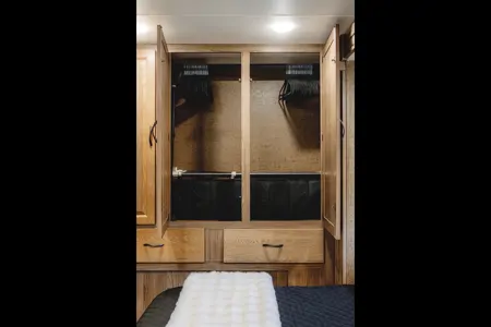 2017 Coachman Prism 2200LE