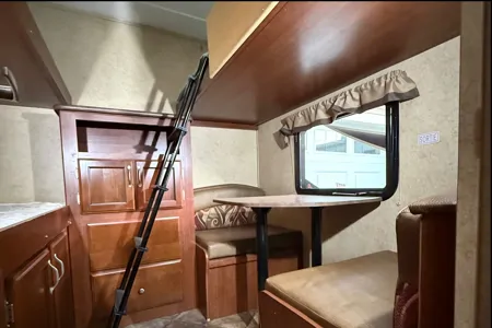 Daffodil Rv